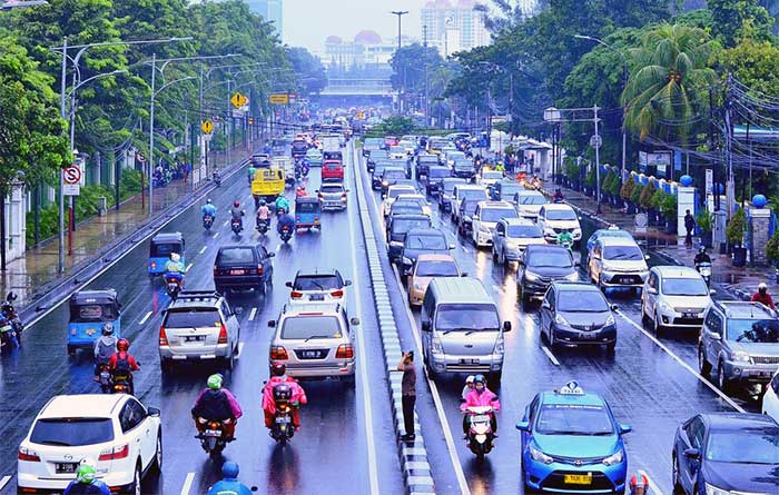 Pembatasan Usia Mobil
