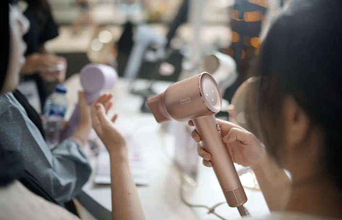 dreame pocket hair dryer